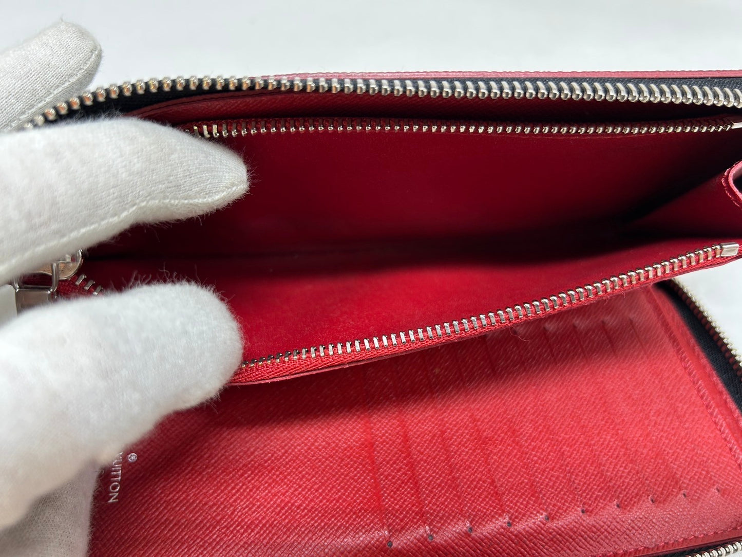 Louis Vuitton wallet Zippy Wallet