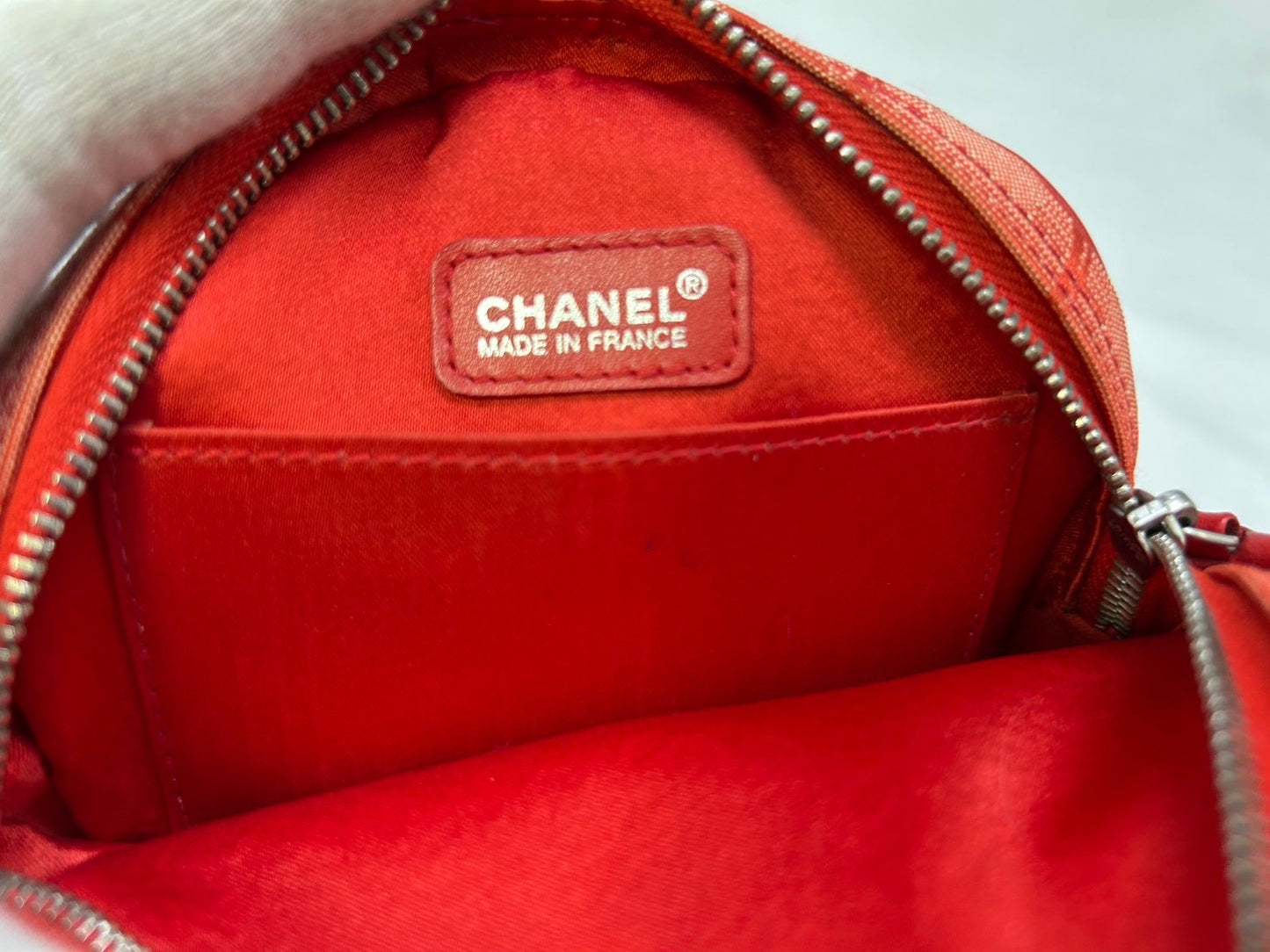 CHANEL Pouch Round red