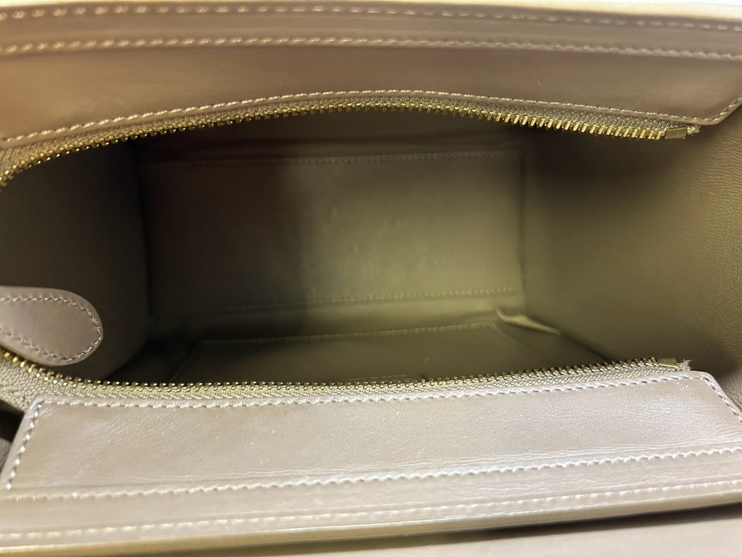 CELINE Nano Shopper Shoulder bags