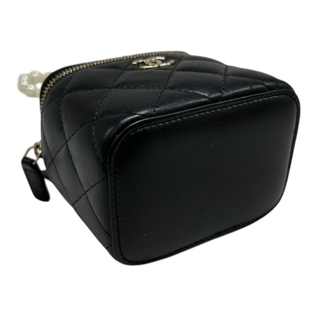 CHANEL shoulder bag Matelassé Vanity Bag Pearl