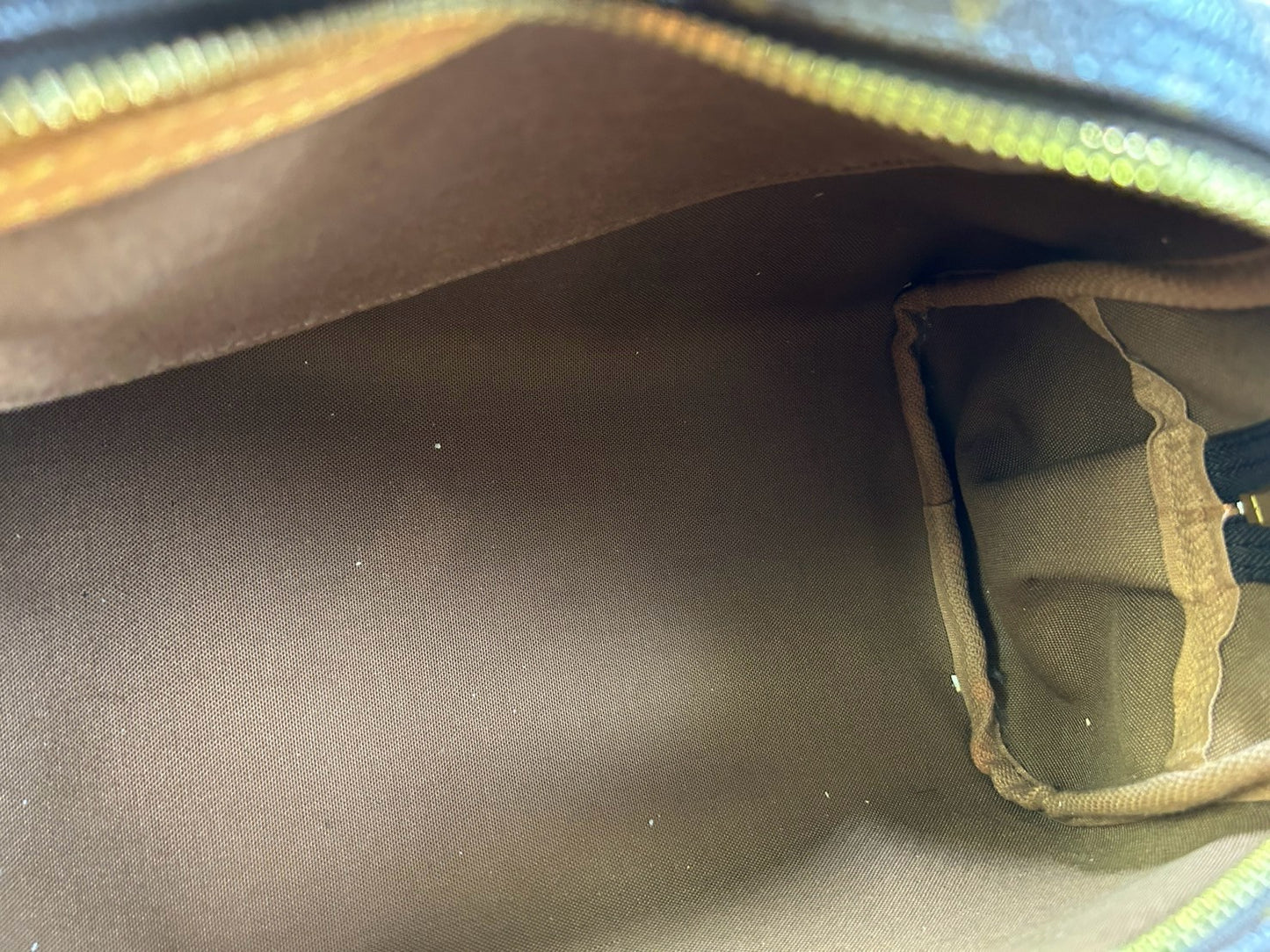 Louis Vuitton Hundbag M95565