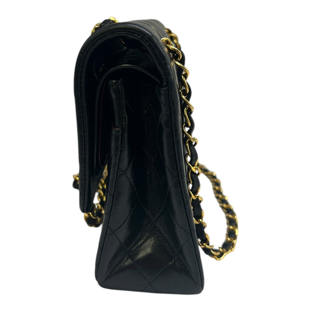 CHANEL Matelassé lambskin Shoulder bag