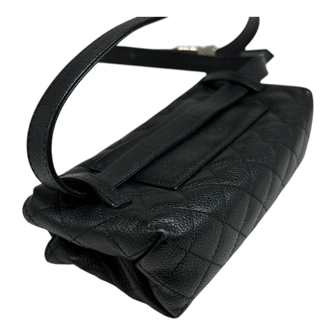 CHANEL Caviar Skin Waist Bag