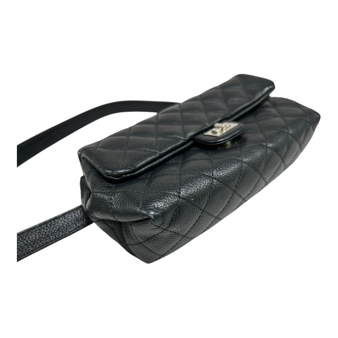 CHANEL Caviar Skin Waist Bag