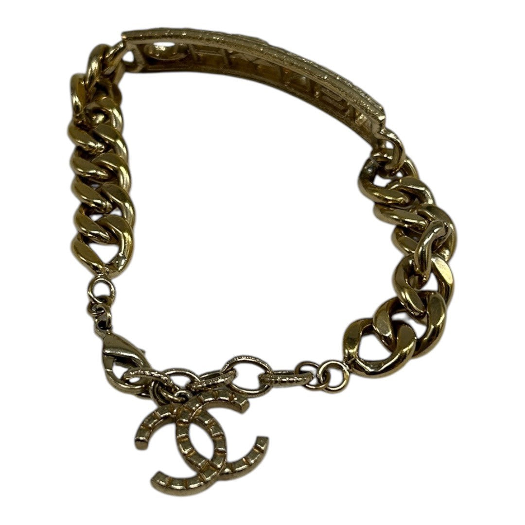 CHANEL bracelet Gold Color