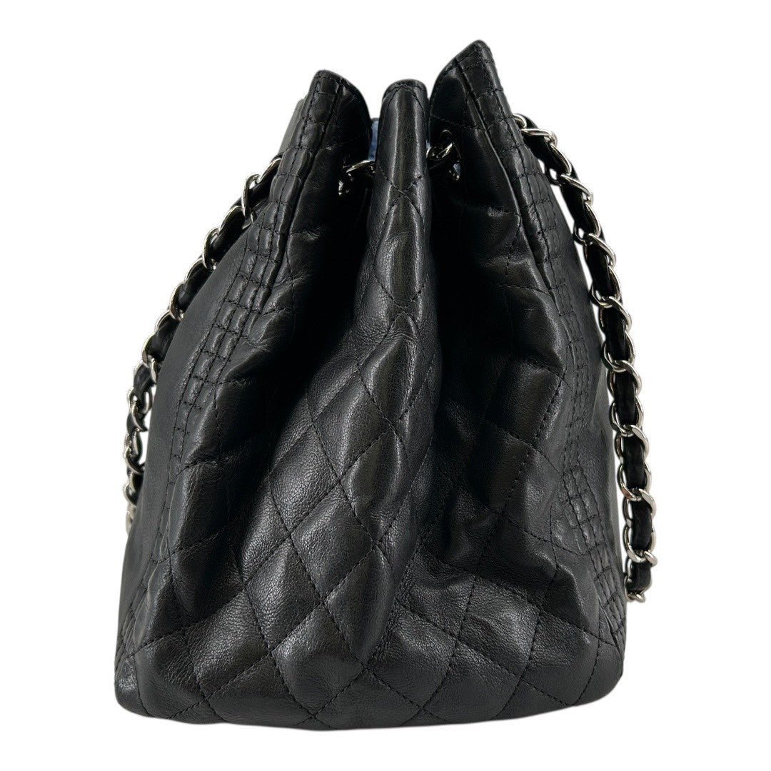 CHANEL Women's Chain Shoulder Bag Black