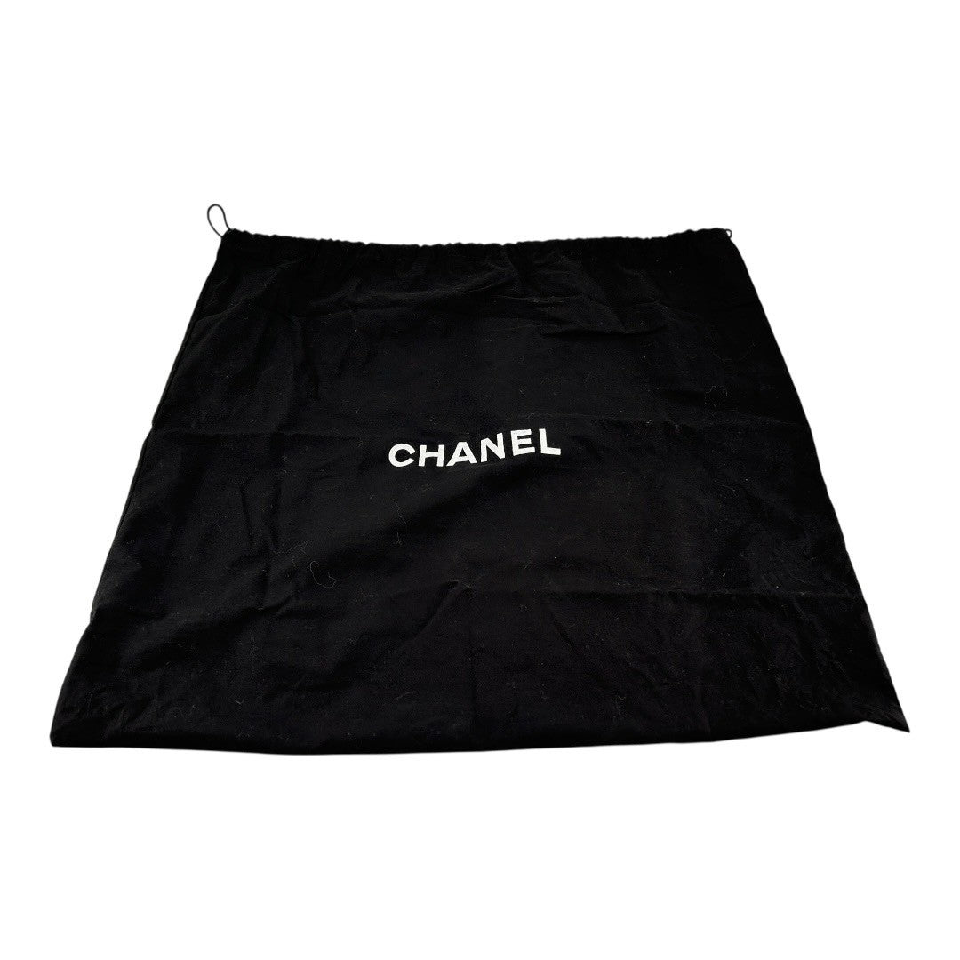 CHANEL Women's Chain Shoulder Bag Black