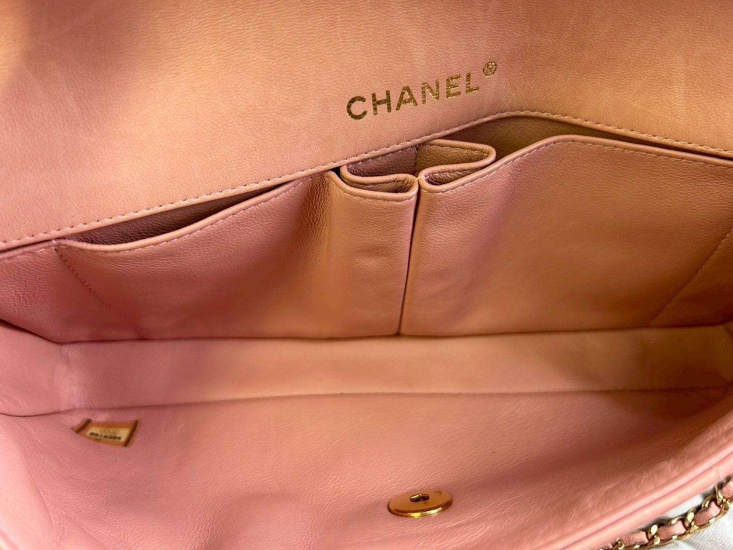 CHANEL Shoulder bag, chocolate bar, chain shoulder, pink