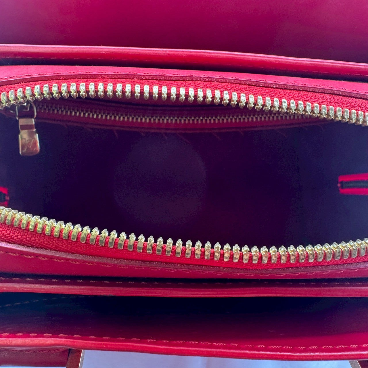 Louis Vuitton Epi Pont Neuf handbag red