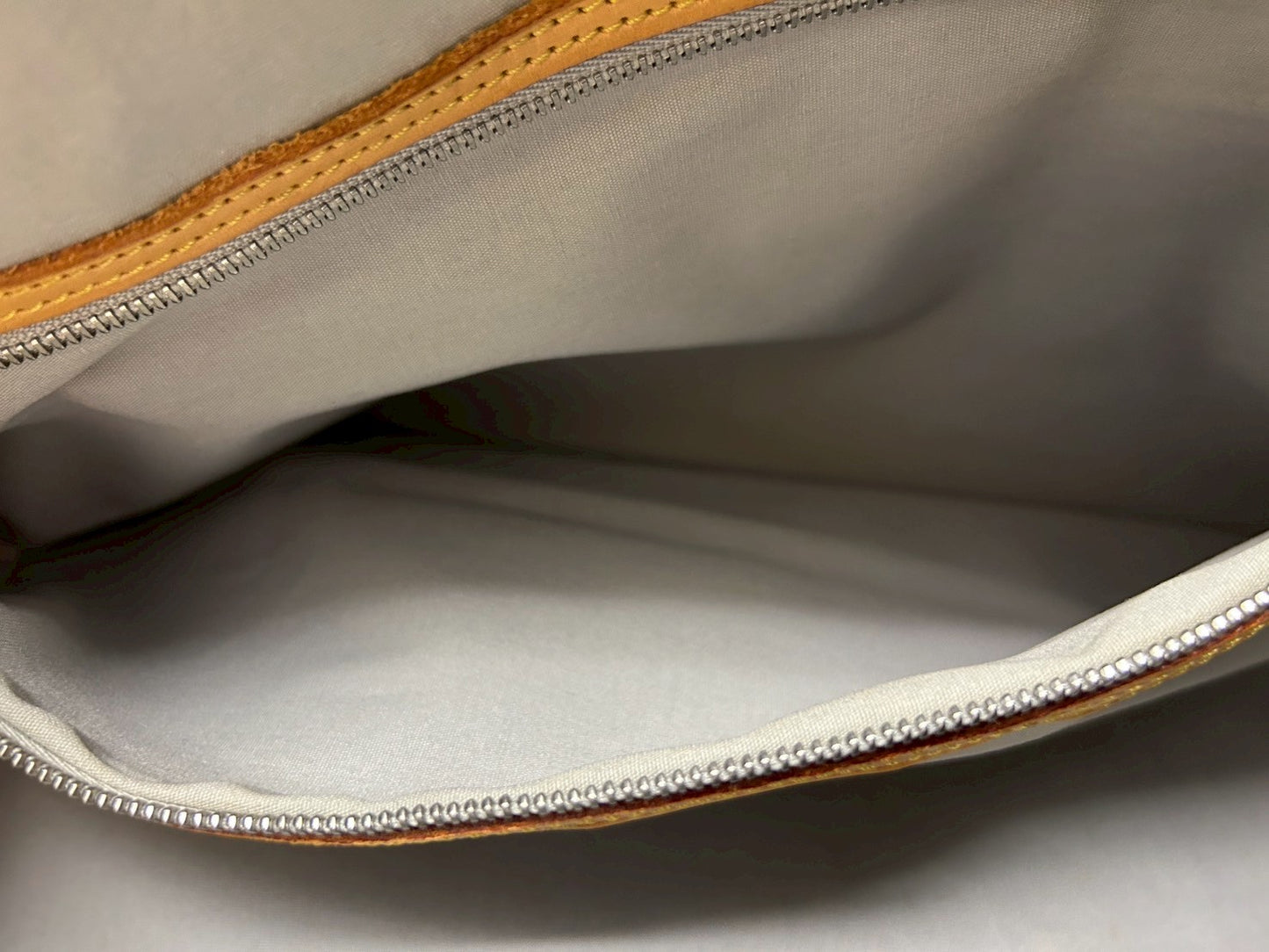 Louis Vuitton Boston bag, mirrored vinyl, Keepall 55 Miroir Argent, M95275