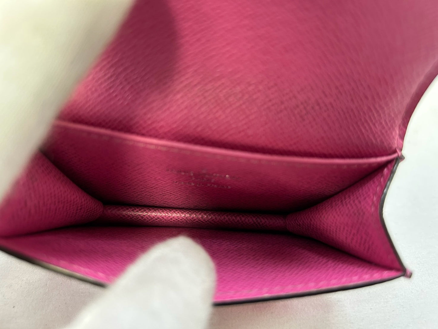 Louis Vuitton Business card holder Twist pink