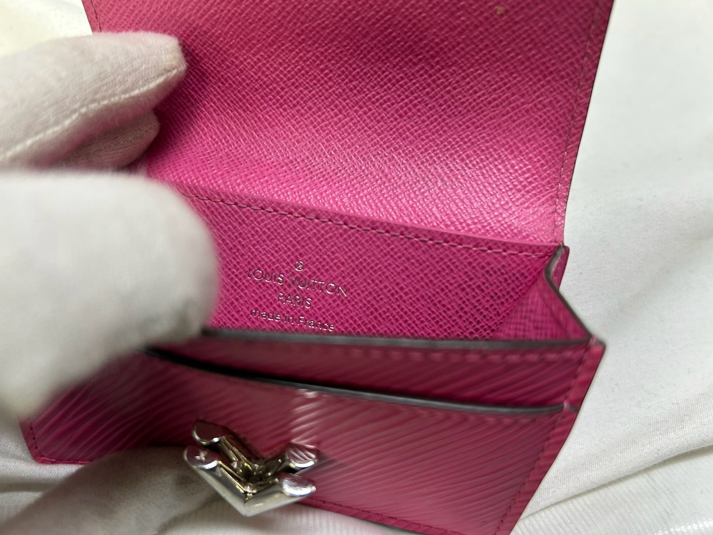 Louis Vuitton Business card holder Twist pink