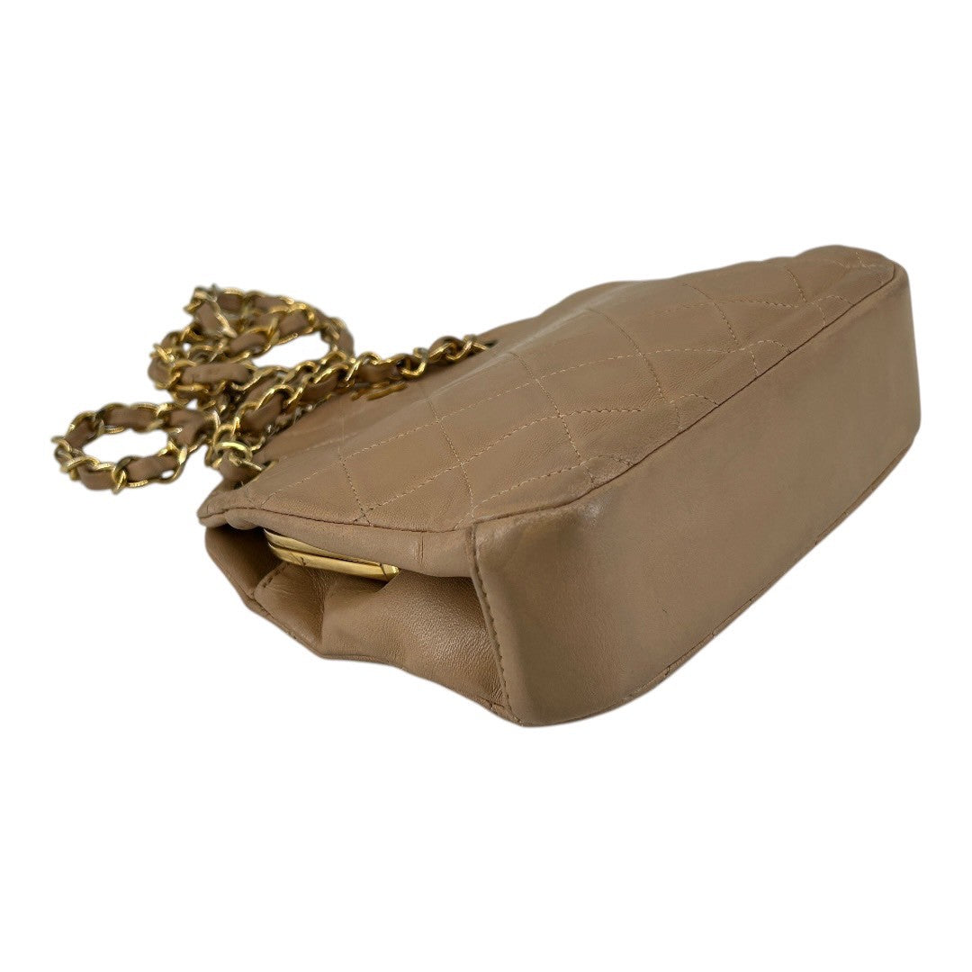 CHANEL Matelassé Shoulder bags