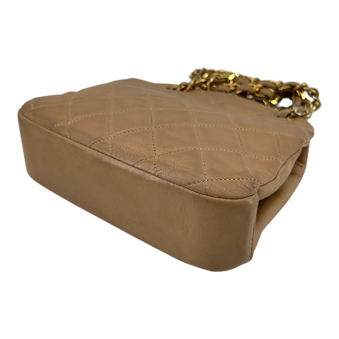 CHANEL Matelassé Shoulder bags