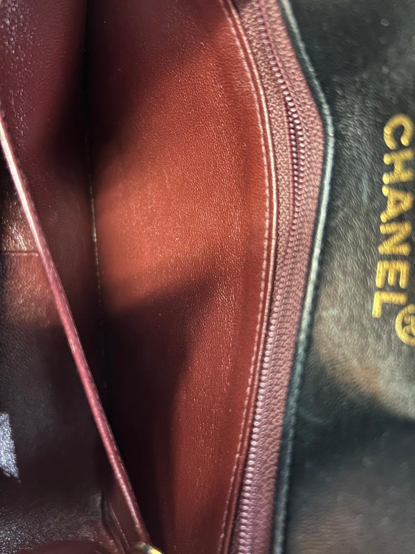 CHANEL Diana Shoulder bag