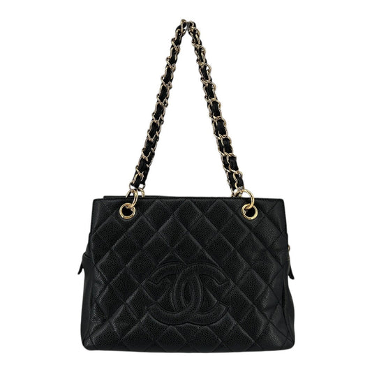 CHANEL　Caviar leather chain shoulder bag