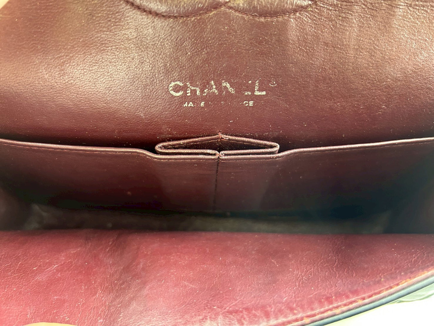 CHANEL　Chain Shoulder Bag Matelasse Lambskin