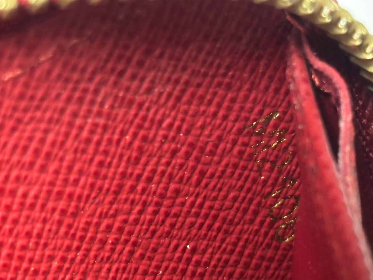 Louis Vuitton　wallet　 Monogram  Retiro Zippy Wallet