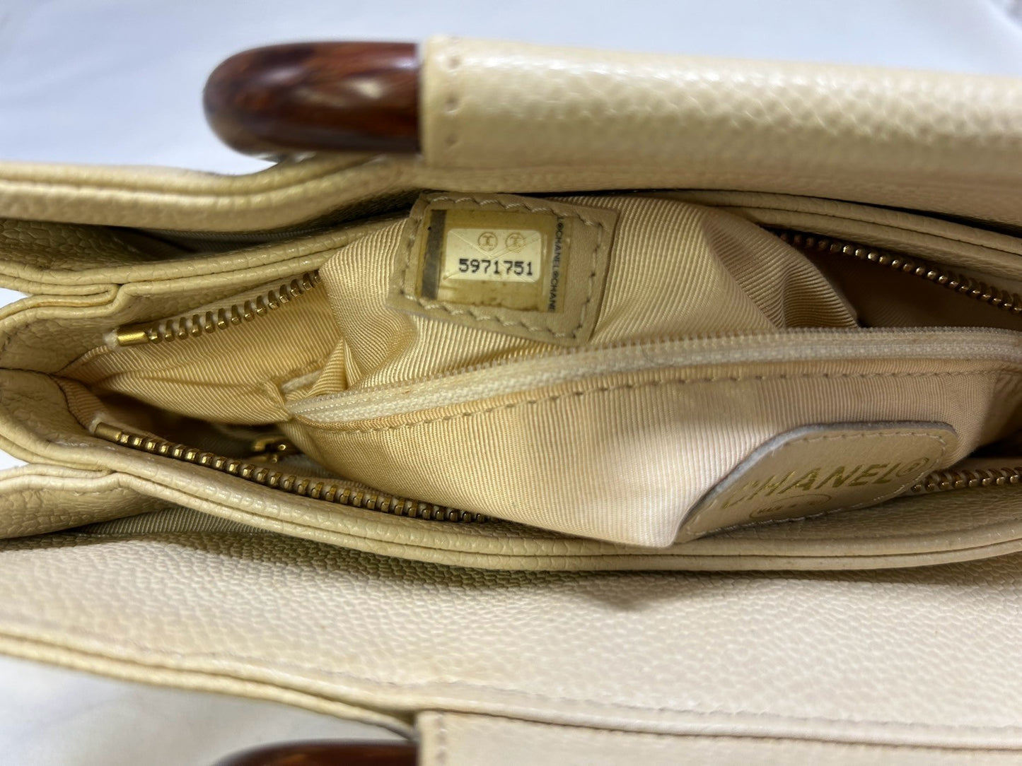 CHANEL　Wooden Handle　bag
