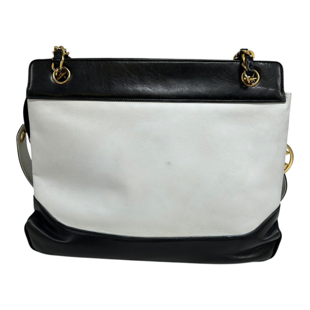 CHANEL Chain shoulder lambskin