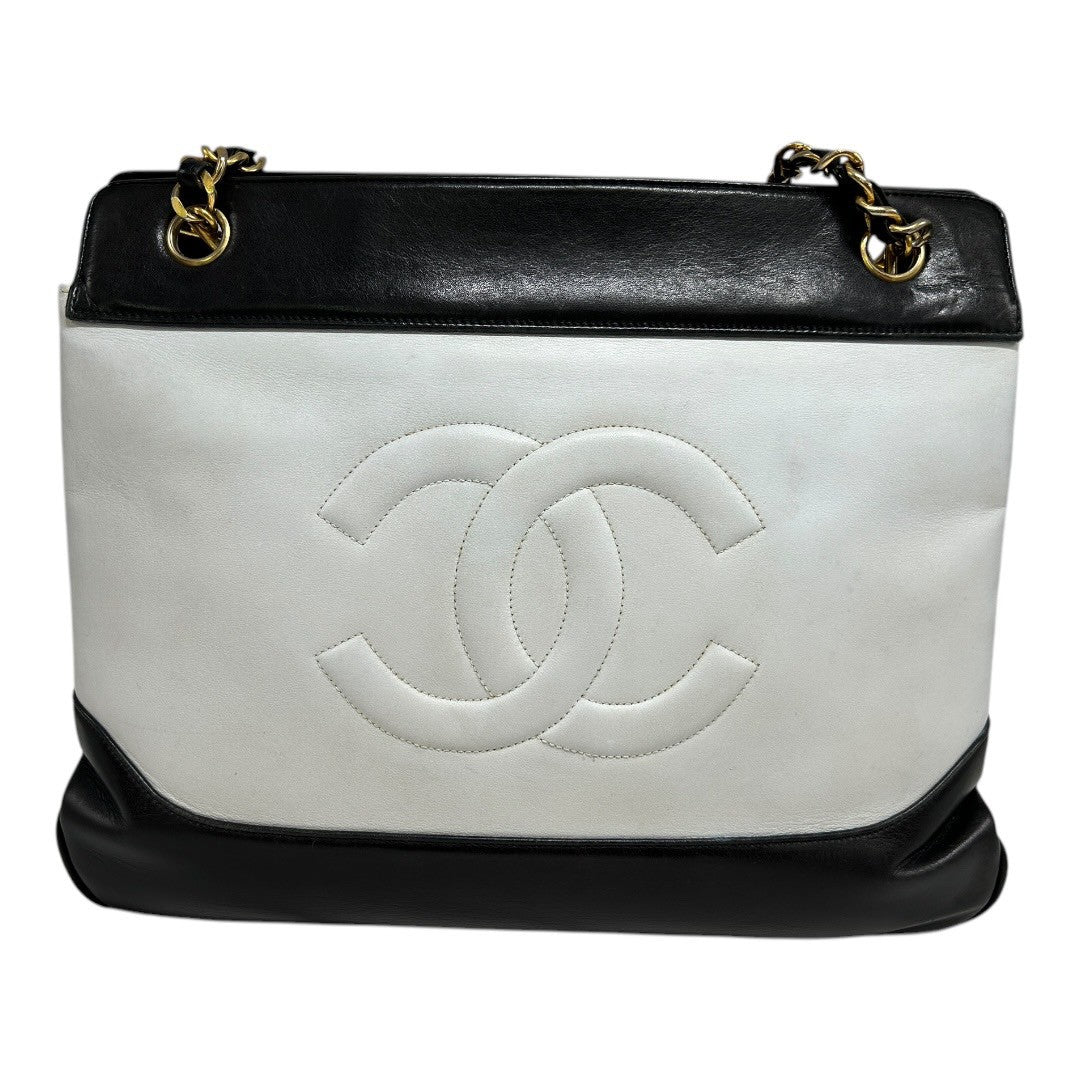 CHANEL Chain shoulder lambskin