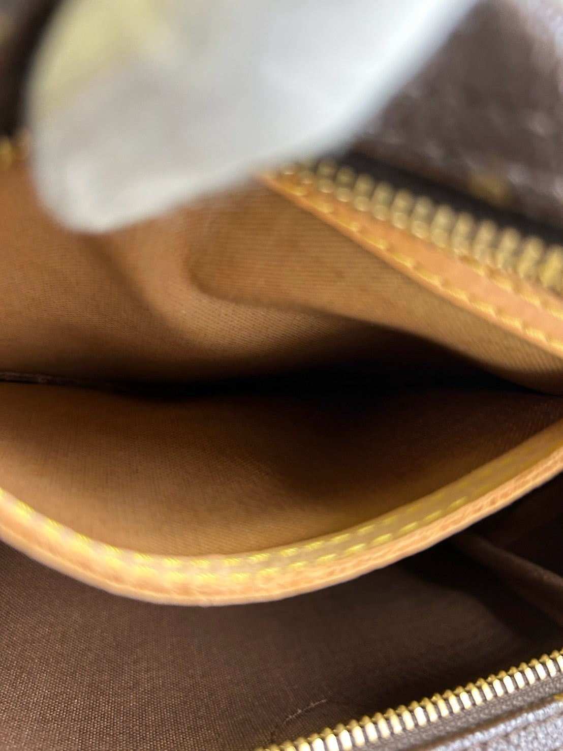 Louis Vuitton　Hundbag M95565