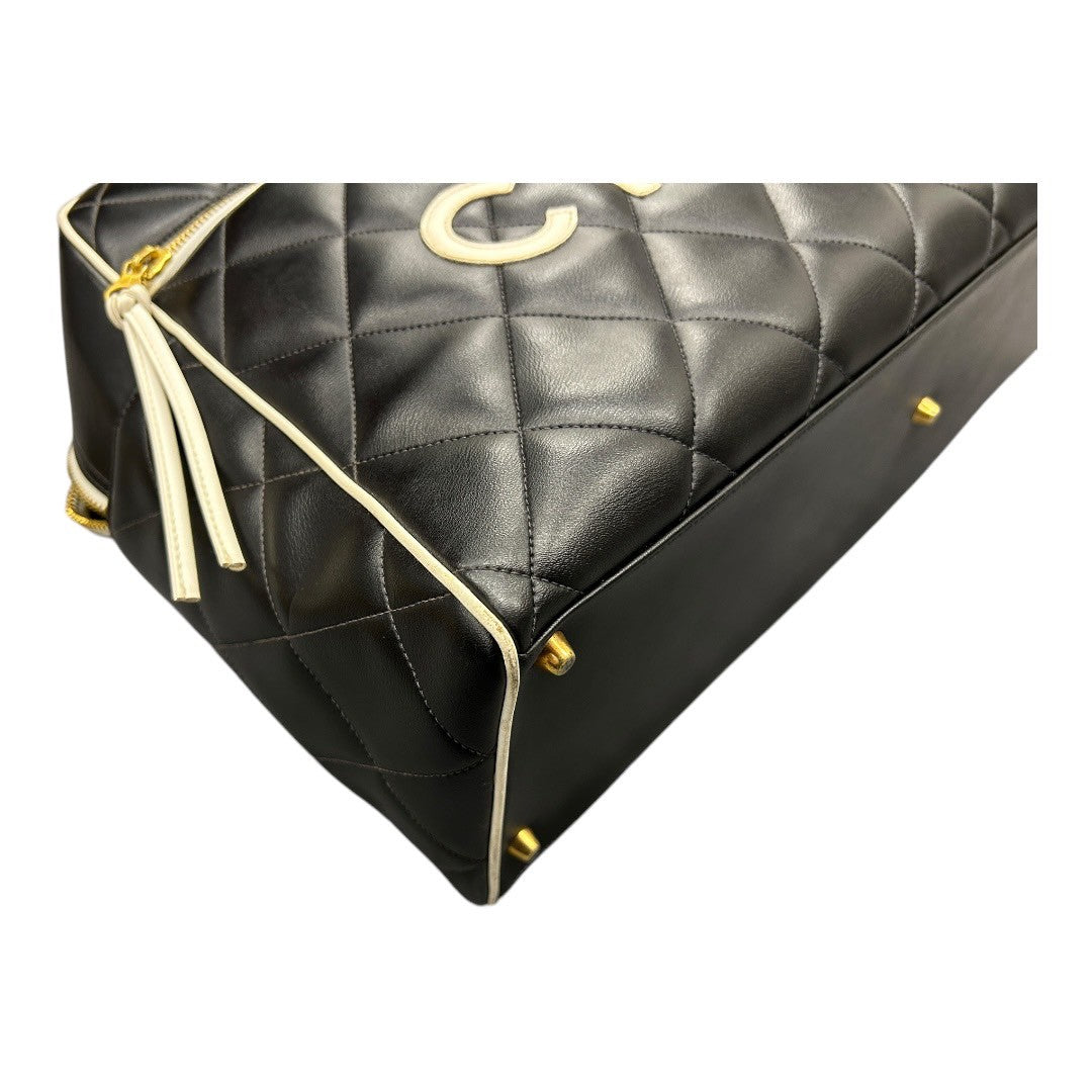 CHANEL　Boston bag　Matelassé