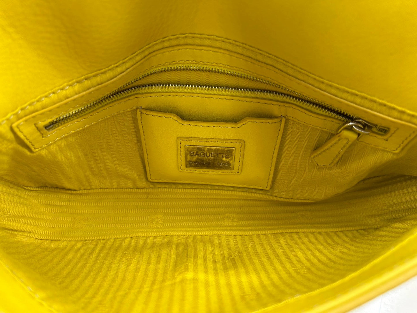 Fendi  Shoulder bag Mamma Bucket Yellow