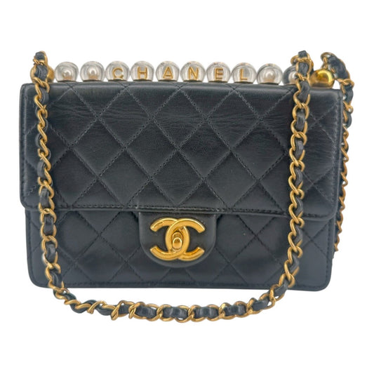 CHANEL  Shoulder bag - Matelasse - Chain shoulder