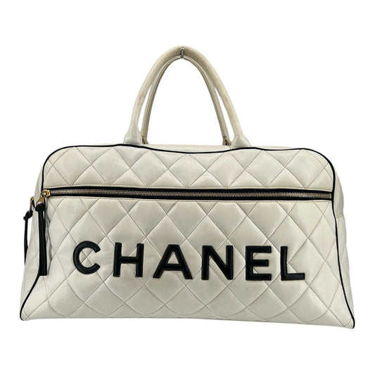 CHANEL Boston bag　white