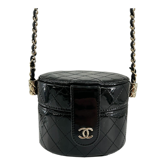 CHANEL 馬特拉塞凸紋肩袋